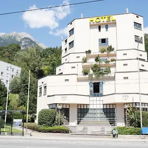 Sommerhotel Karwendel 3*, Innsbruck Austria