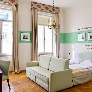 Riedl 3*, Vienna Austria
